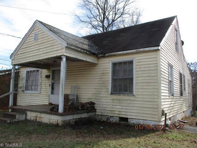 Winston Salem, NC 27107,724 Clemmonsville CIR