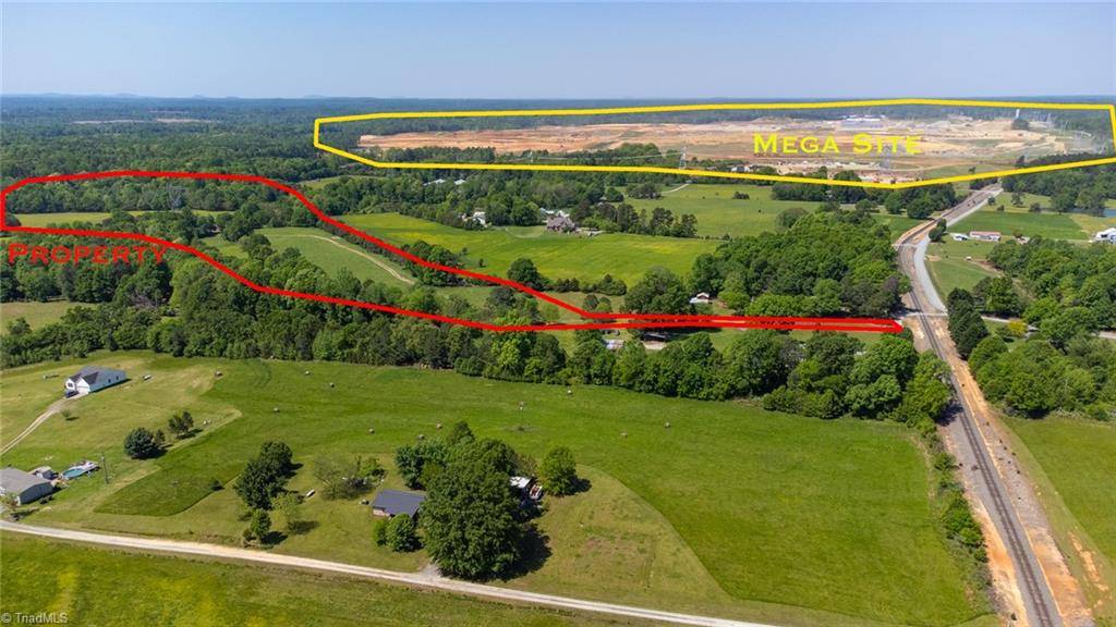 Liberty, NC 27298,00 Macedonia Loop RD