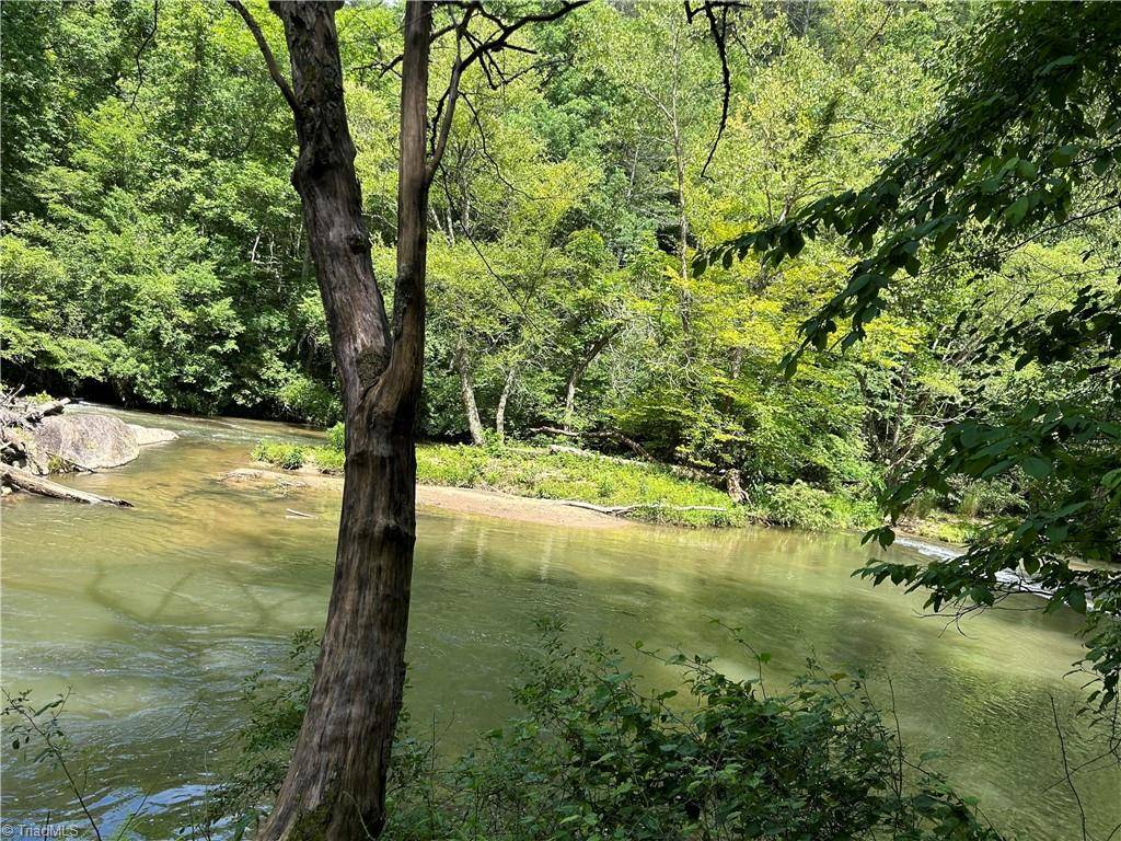 North Wilkesboro, NC 28659,TBD Suncrest Orchard RD