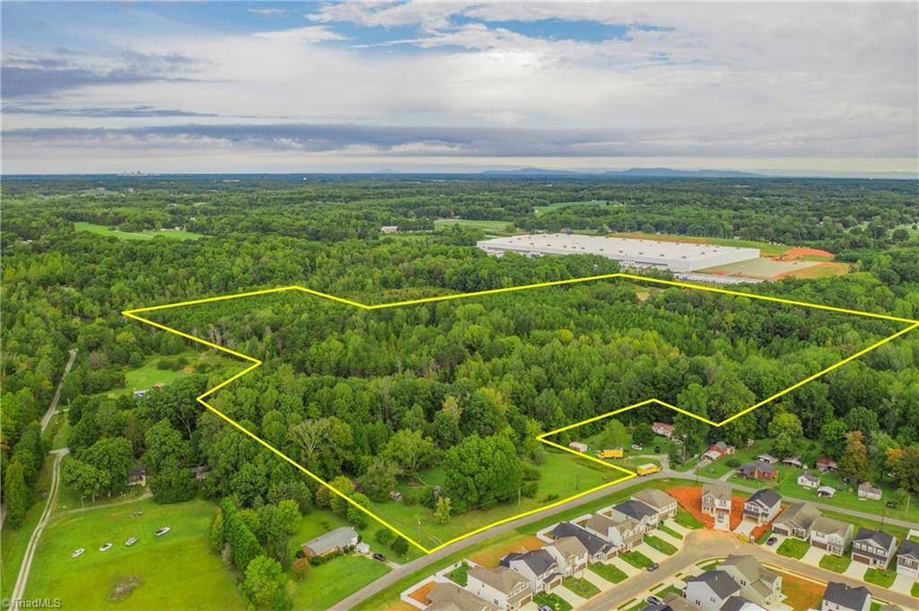 High Point, NC 27265,737 Joyce CIR