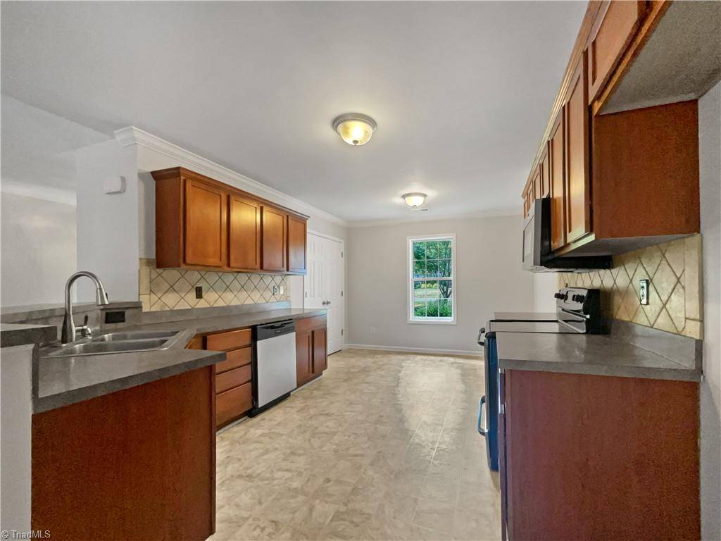 Stokesdale, NC 27357,8098 Meadow Springs PL
