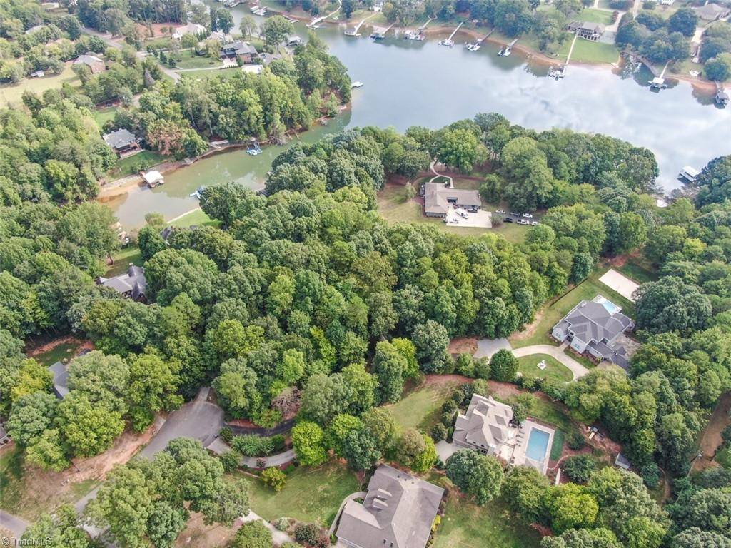 Mooresville, NC 28117,145 Bridle Path LN