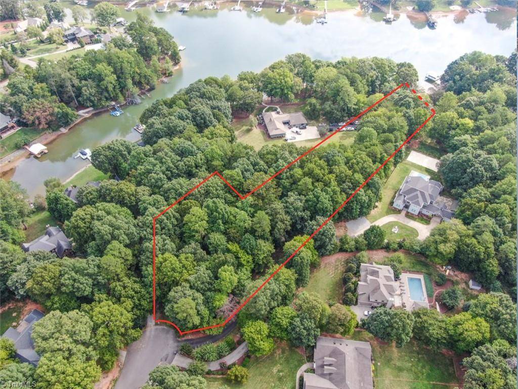 Mooresville, NC 28117,145 Bridle Path LN