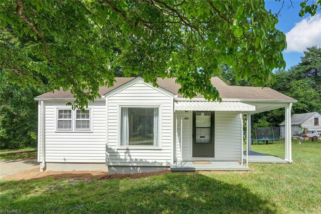 Eden, NC 27288,407 Lake ST