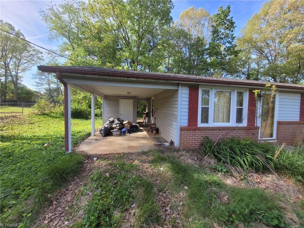 North Wilkesboro, NC 28659,255 Shatley Orchard ST