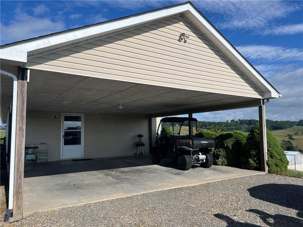Ennice, NC 28623,459 Edwards RD