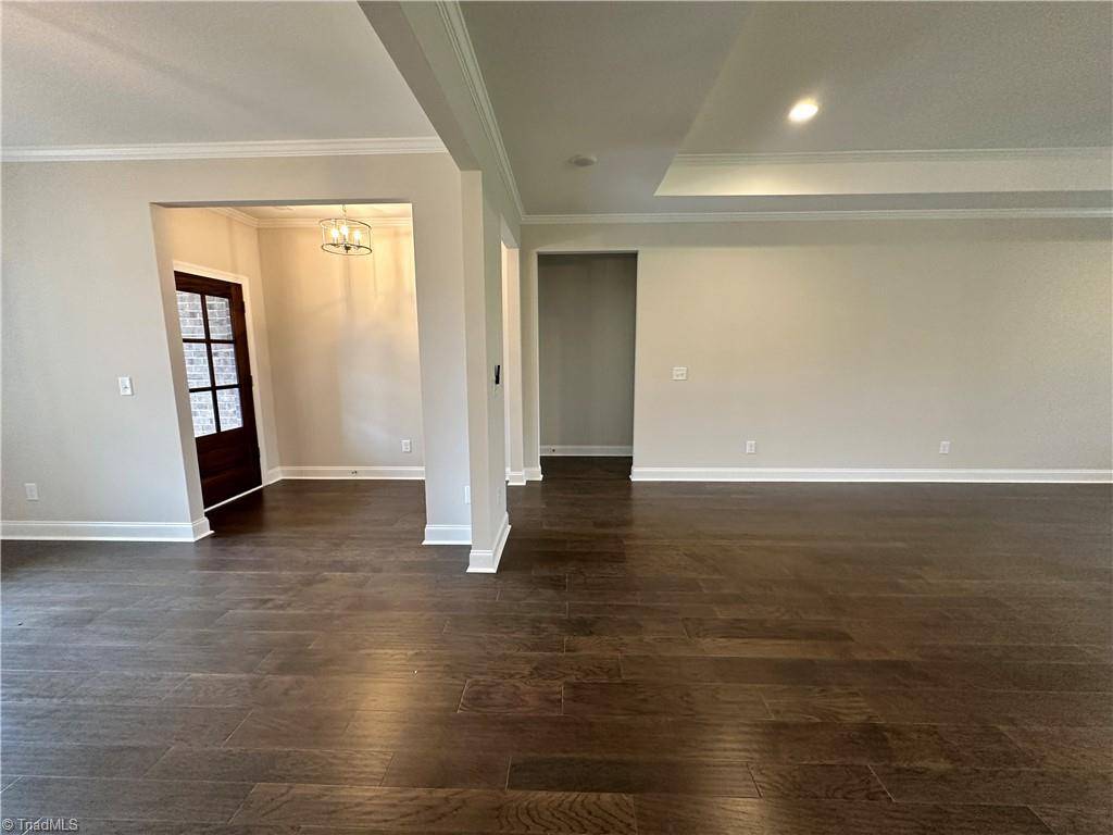 King, NC 27021,122 Jasper CT