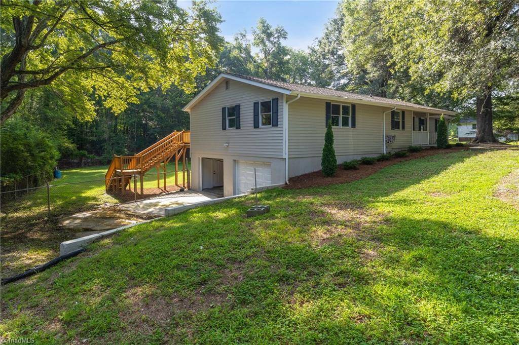 Summerfield, NC 27358,3050 Pleasant Ridge RD