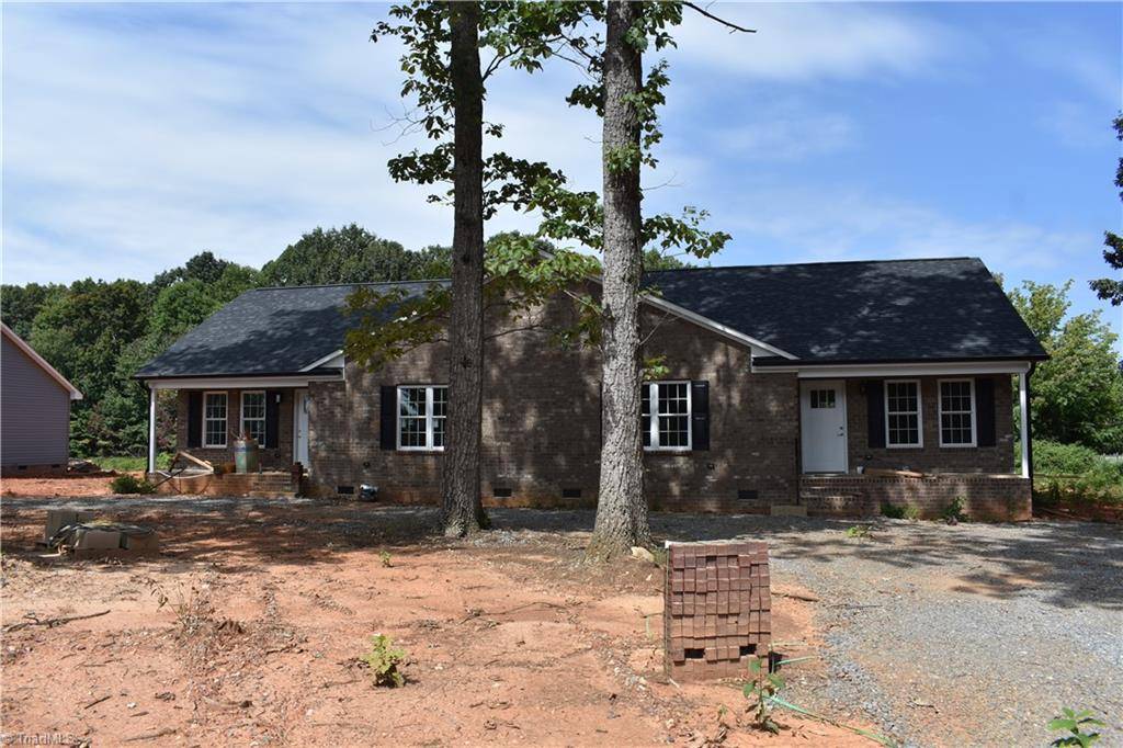 Liberty, NC 27298,3207-3209-3215-3217 NC Highway 49 N