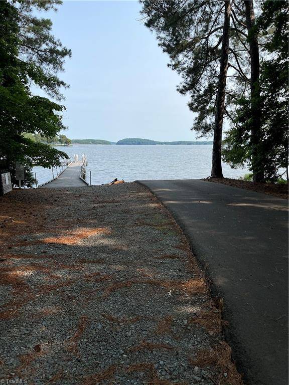 New London, NC 28127,135 Deep Water CT