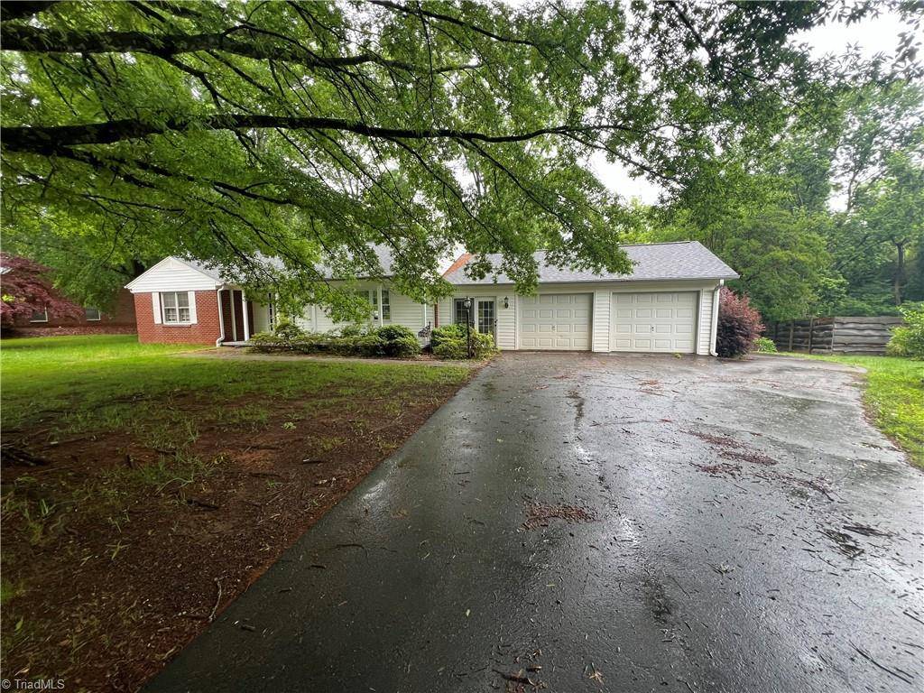 Clemmons, NC 27012,3766 Clemmons RD