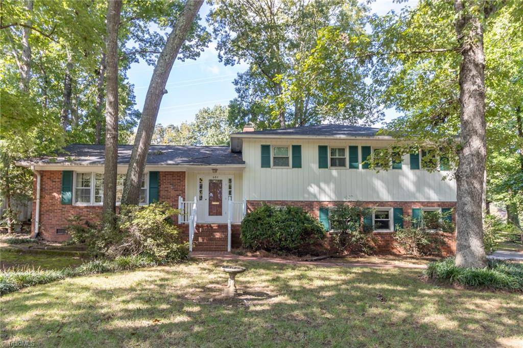 Winston-salem, NC 27104,681 Brentwood CT