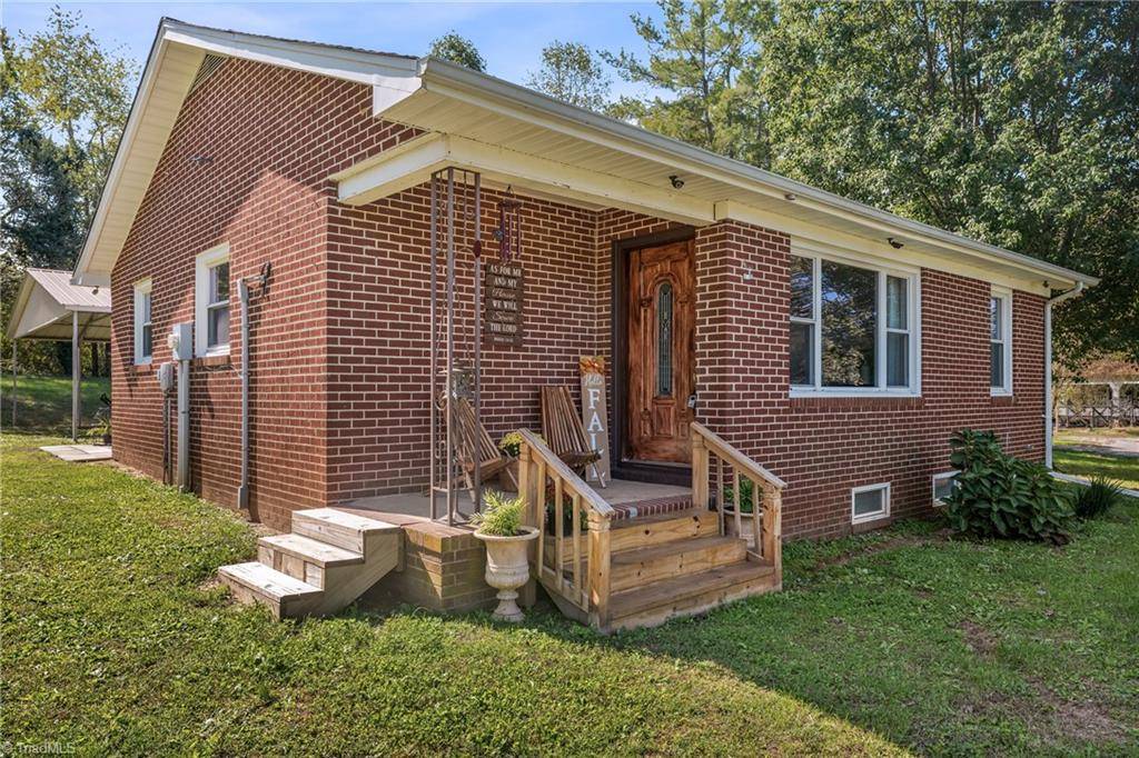 Mount Airy, NC 27030,125 Phillips Stone TRL