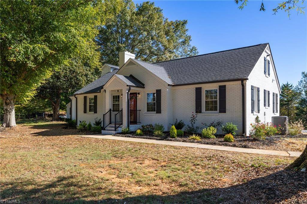 Winston-salem, NC 27105,6095 Germanton RD