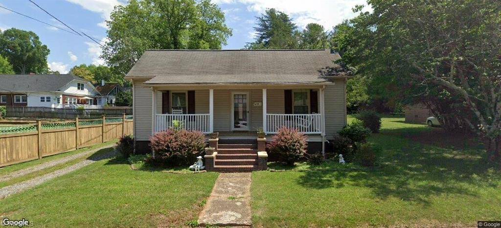 Statesville, NC 28677,619 Alexander ST