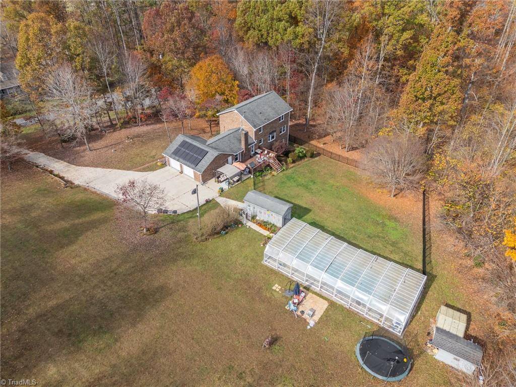 Oak Ridge, NC 27310,8503 Hollow River CT