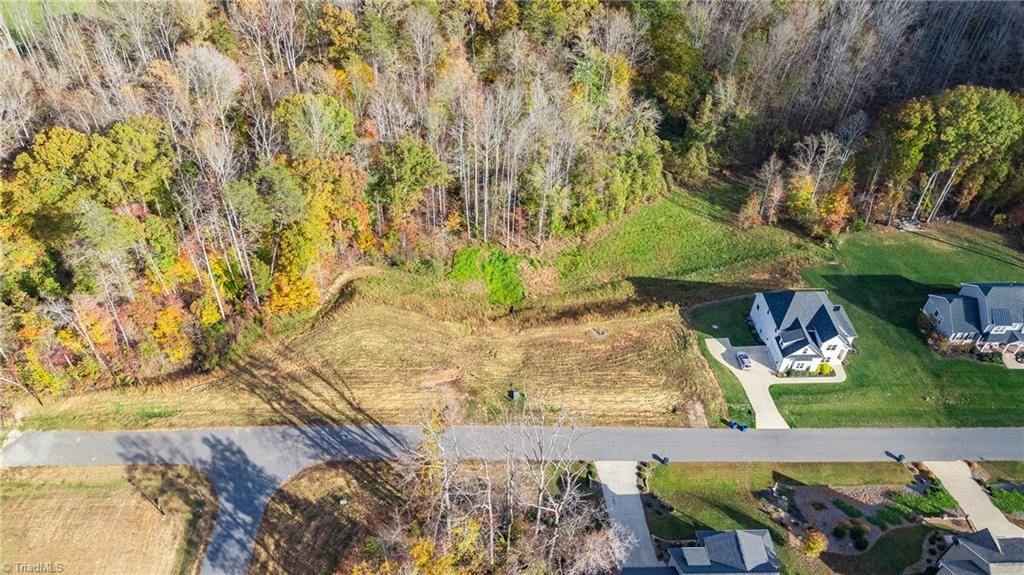 Summerfield, NC 27358,3818 Deerwood Acres DR