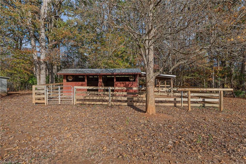 Clemmons, NC 27012,4401 Laura View TRL