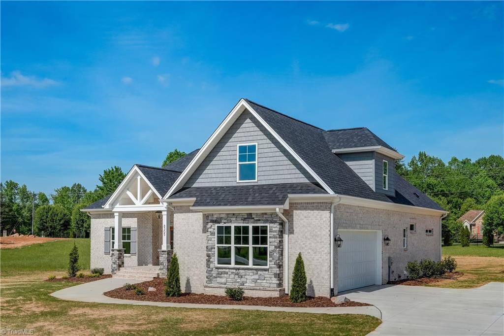 Greensboro, NC 27455,8305 Hunters DR