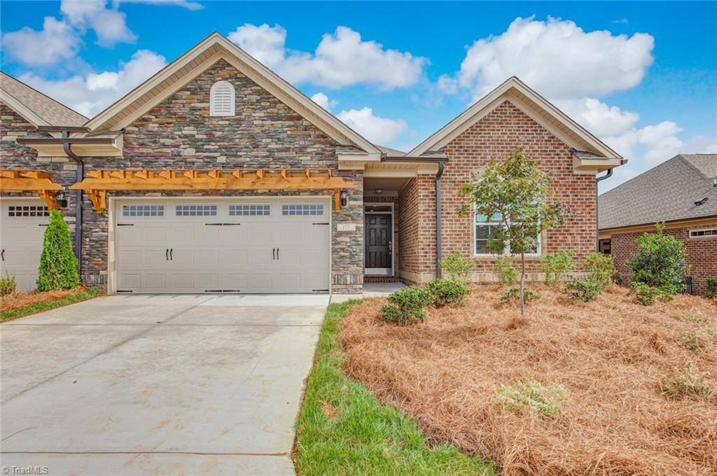 Mebane, NC 27302,1069 Beechcraft DR #132