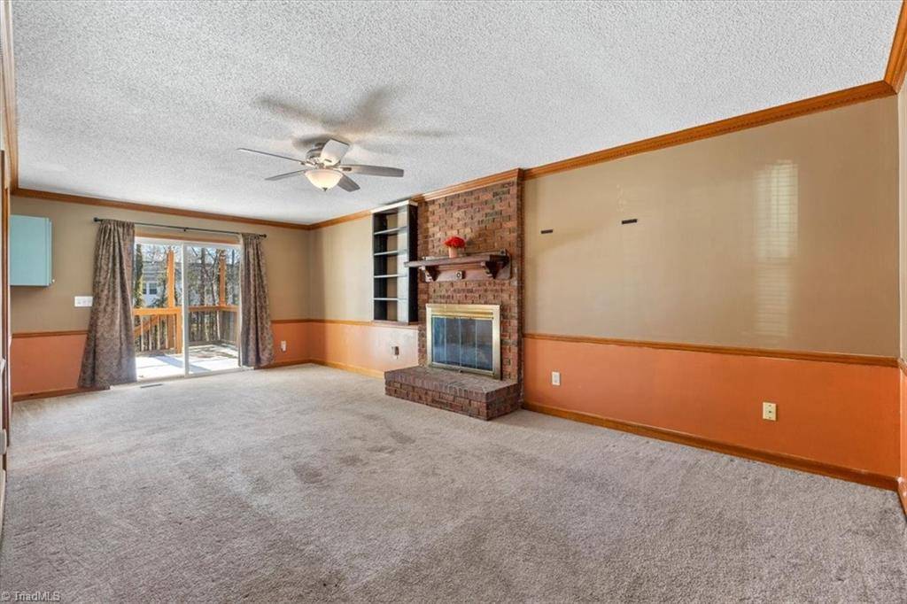 Burlington, NC 27215,2414 Wimbledon CIR