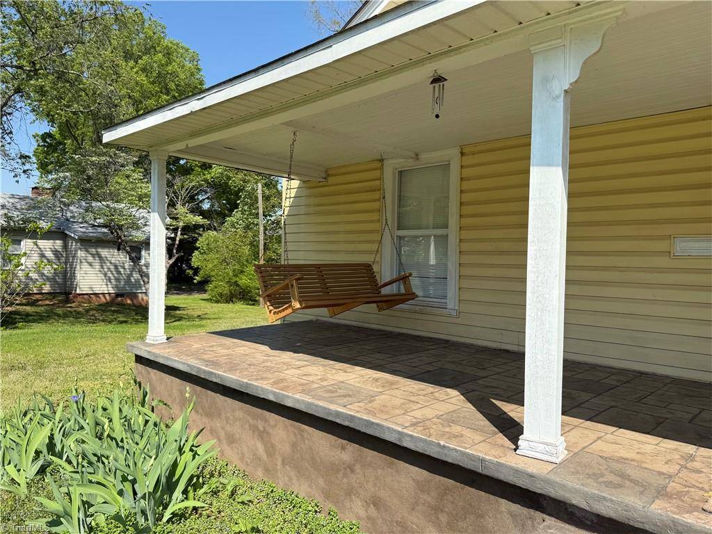 Mayodan, NC 27027,501 N 3rd AVE