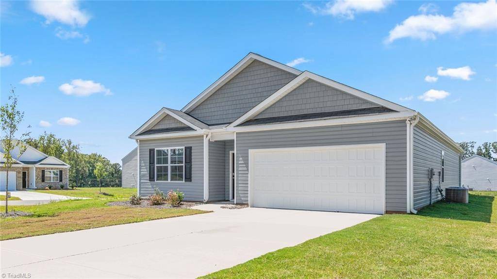 Mayodan, NC 27027,156 Rose Wind WAY