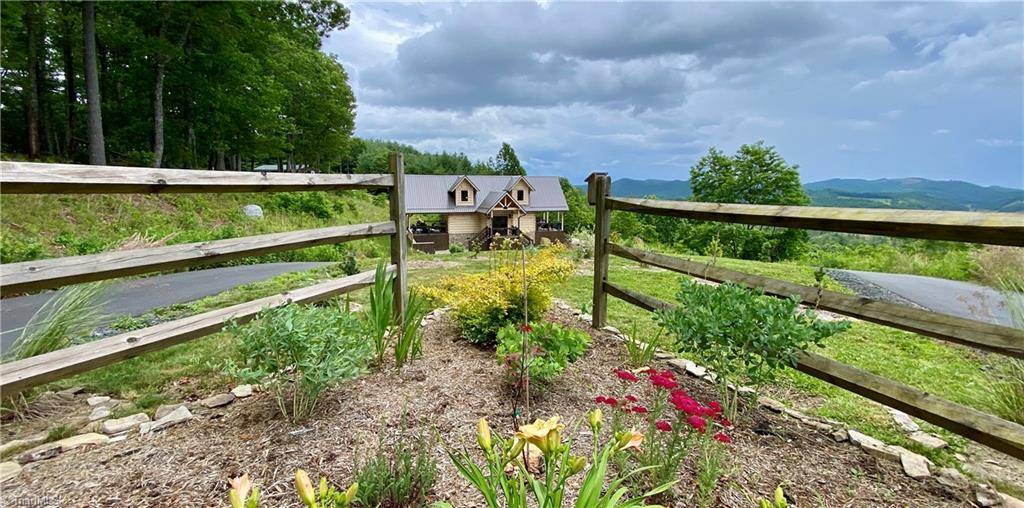 West Jefferson, NC 28694,1295 Will Vannoy RD
