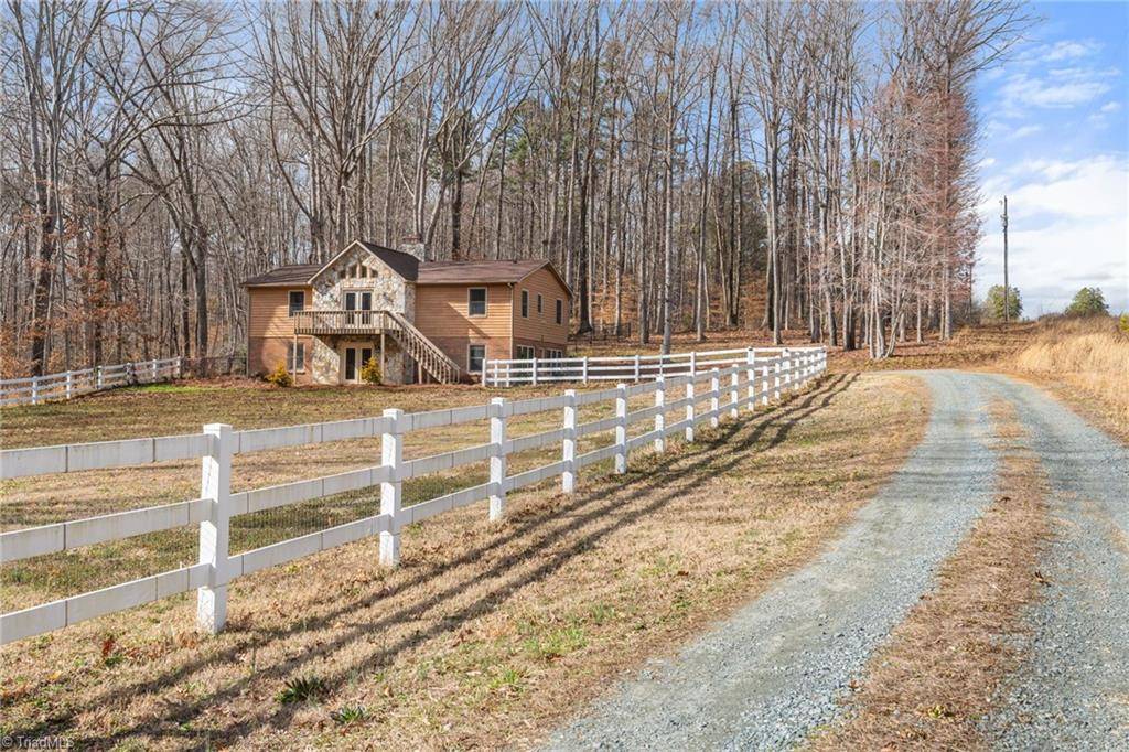 Walnut Cove, NC 27052,3987 Sundance DR