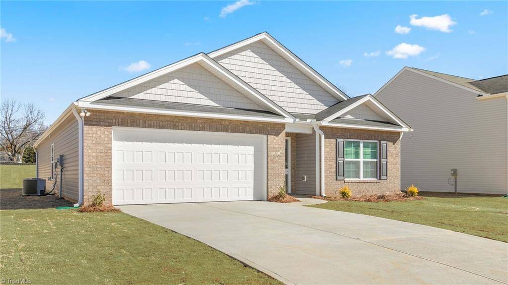 Mocksville, NC 27028,138 Chessie RD