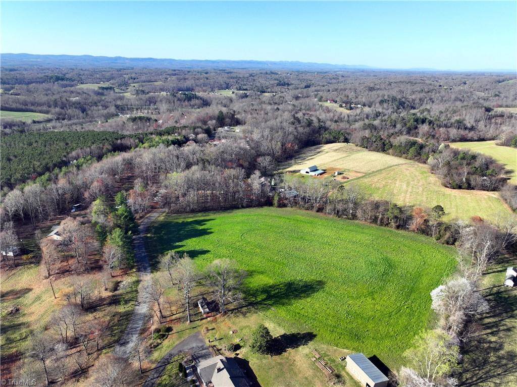 Elkin, NC 28621,001 Edwards Blackburn RD