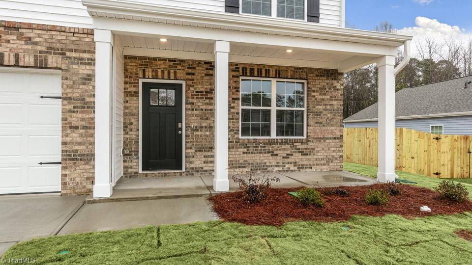 Mebane, NC 27302,2735 Luxborough LN