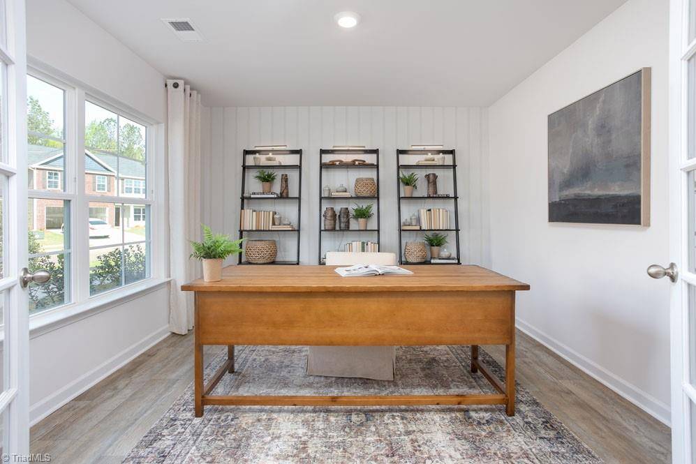 Lexington, NC 27295,251 Indigo Bunting CT