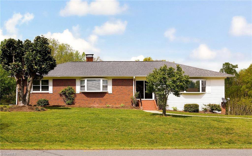 Thomasville, NC 27360,212 Cecil ST