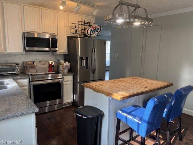 Mocksville, NC 27028,123 Cyprus Cove DR