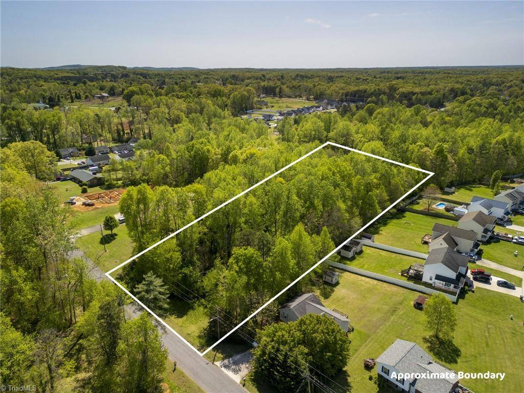 Thomasville, NC 27360,26 Ranchor DR