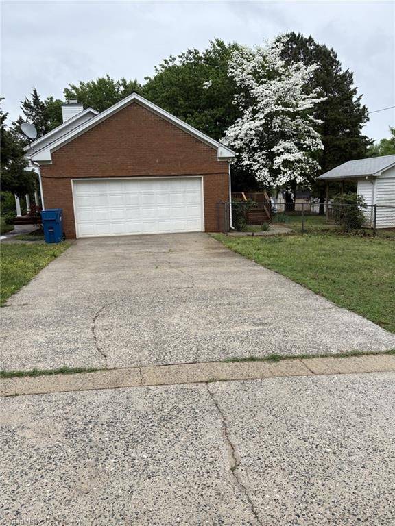 Liberty, NC 27298,102 Butler AVE