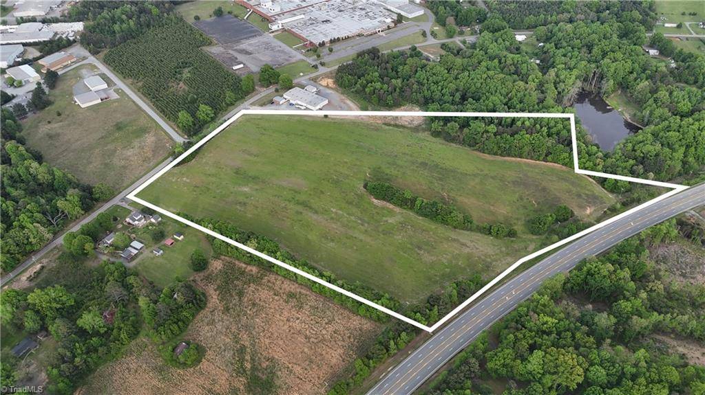 Reidsville, NC 27320,2335 Holiday LOOP