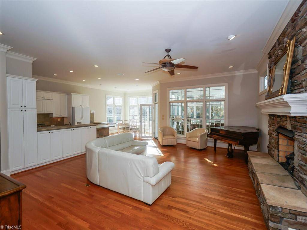 New London, NC 28127,124 Gatlin Knoll