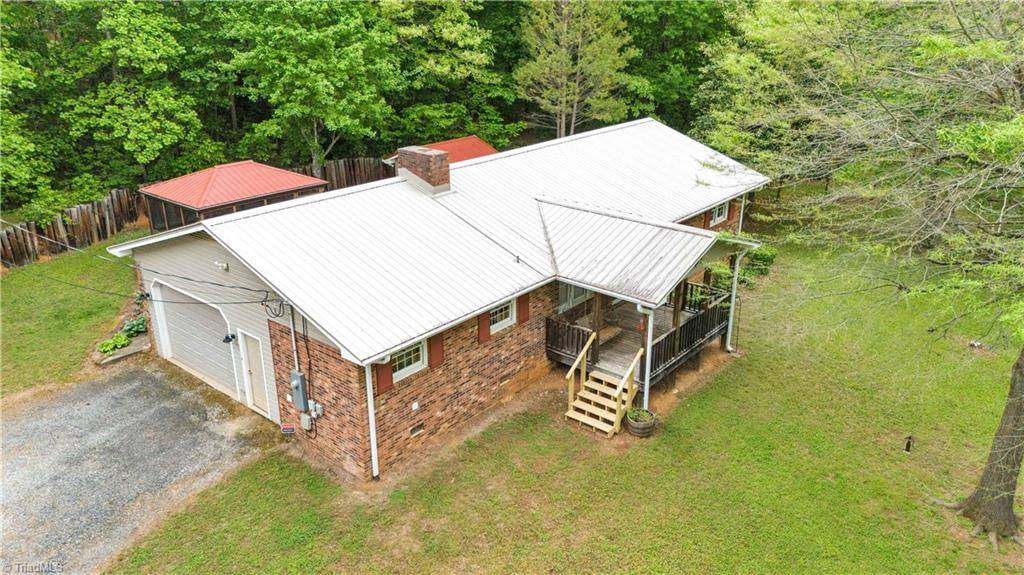 Trinity, NC 27370,3999 Shannon DR