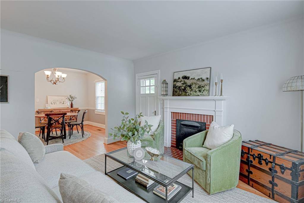 Winston-salem, NC 27103,2401 Walker AVE