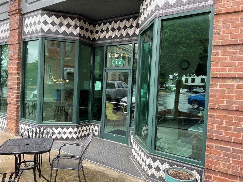 Graham, NC 27253,17 SE Court SQ #203