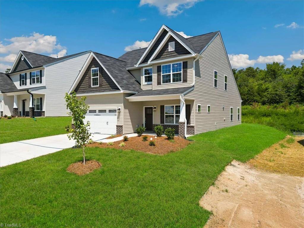 High Point, NC 27262,4098 Stallion ST #Lot 76