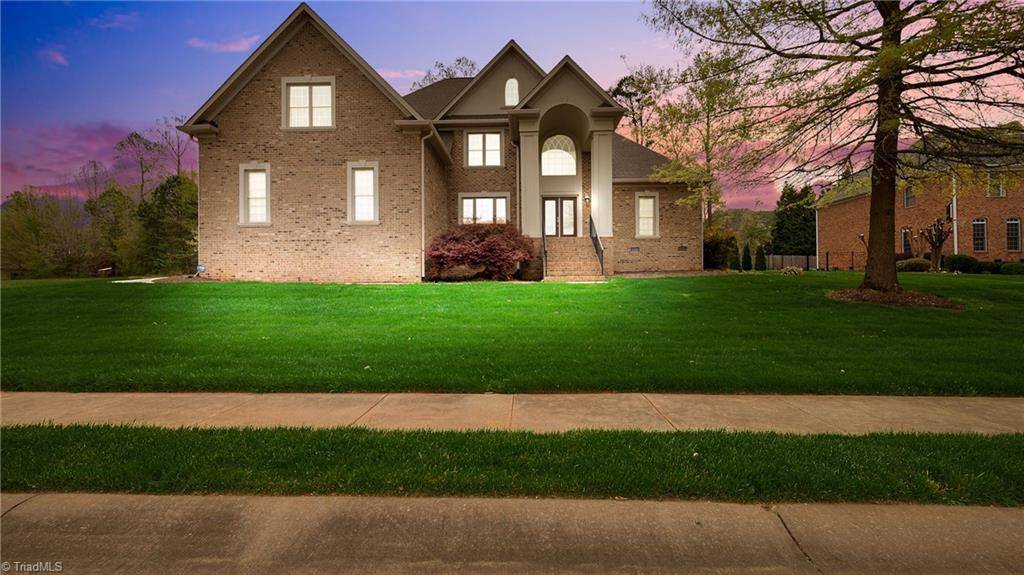 Burlington, NC 27215,1004 Dunleigh DR