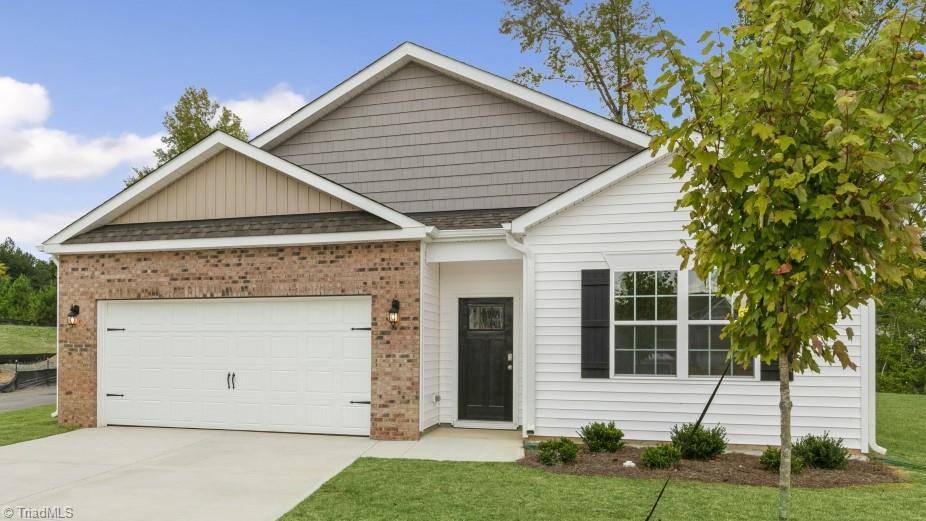 Lexington, NC 27295,330 Falcon LN