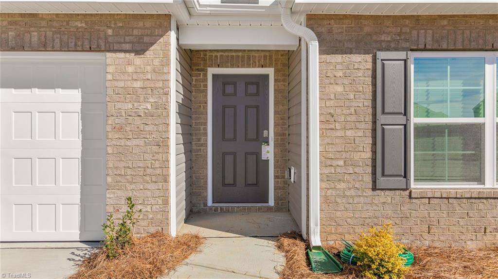 Mayodan, NC 27027,131 Red Arrow CT