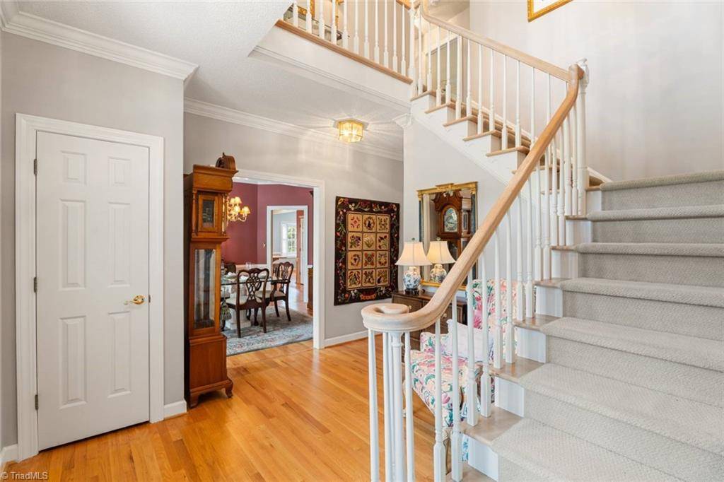 Kernersville, NC 27284,985 Longreen DR