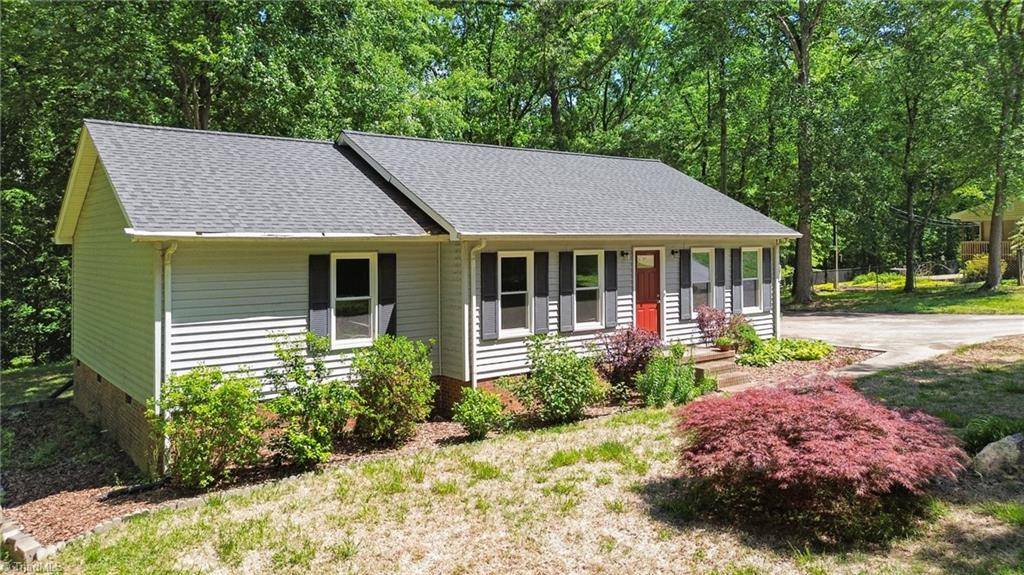 Randleman, NC 27317,325 Rock ST
