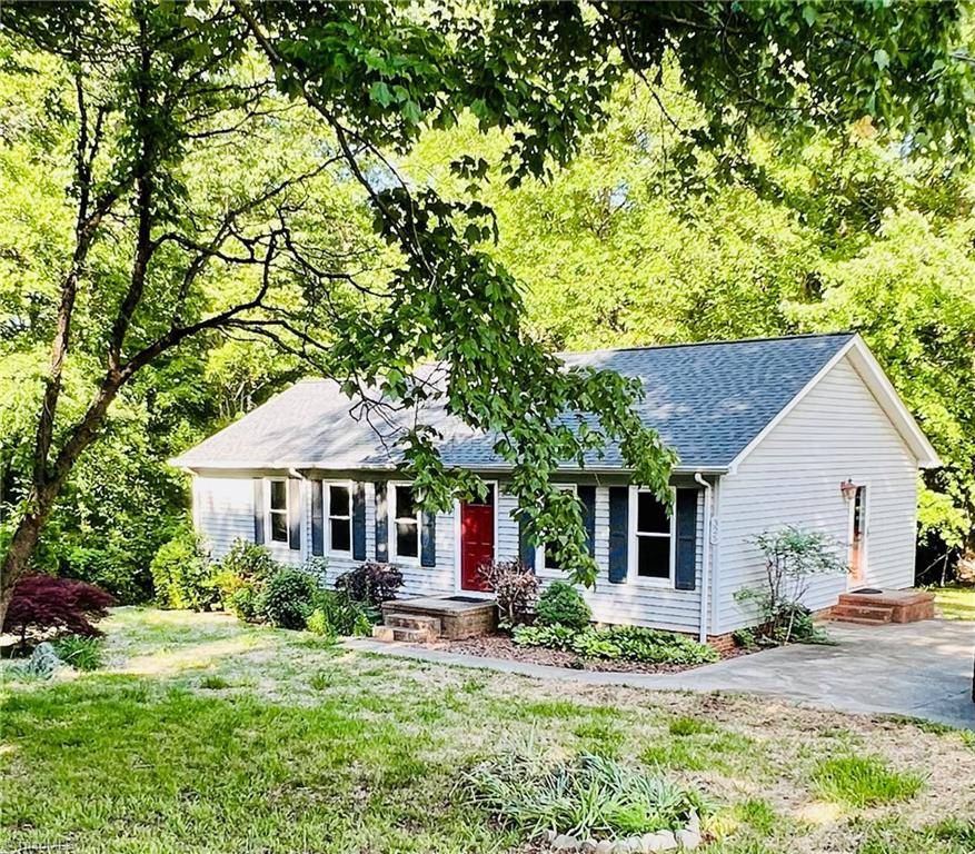 Randleman, NC 27317,325 Rock ST