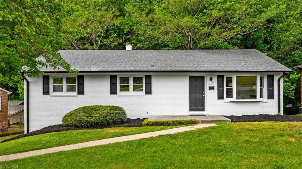 Winston-salem, NC 27103,2311 Kaywood LN